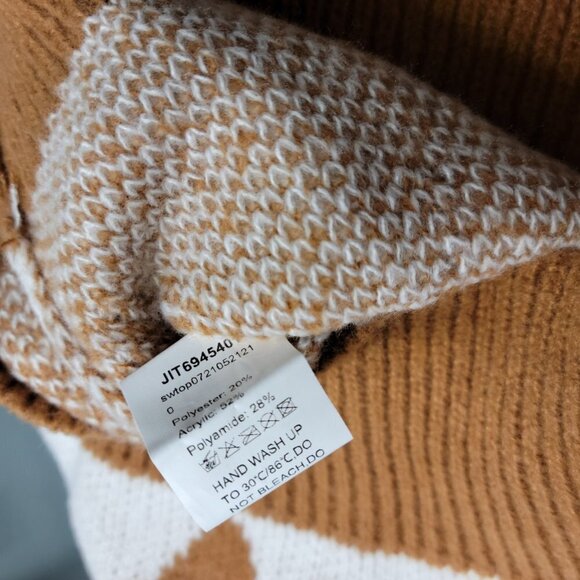 SHEIN  Knit Sweater Vest - Picture 7 of 8